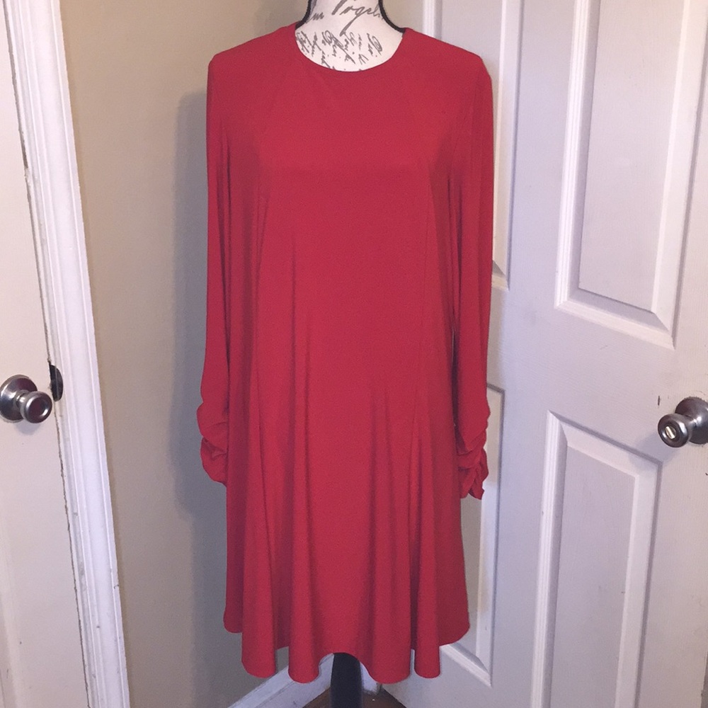 NWOT Ralph Lauren swing dress with ruched sleeve.
